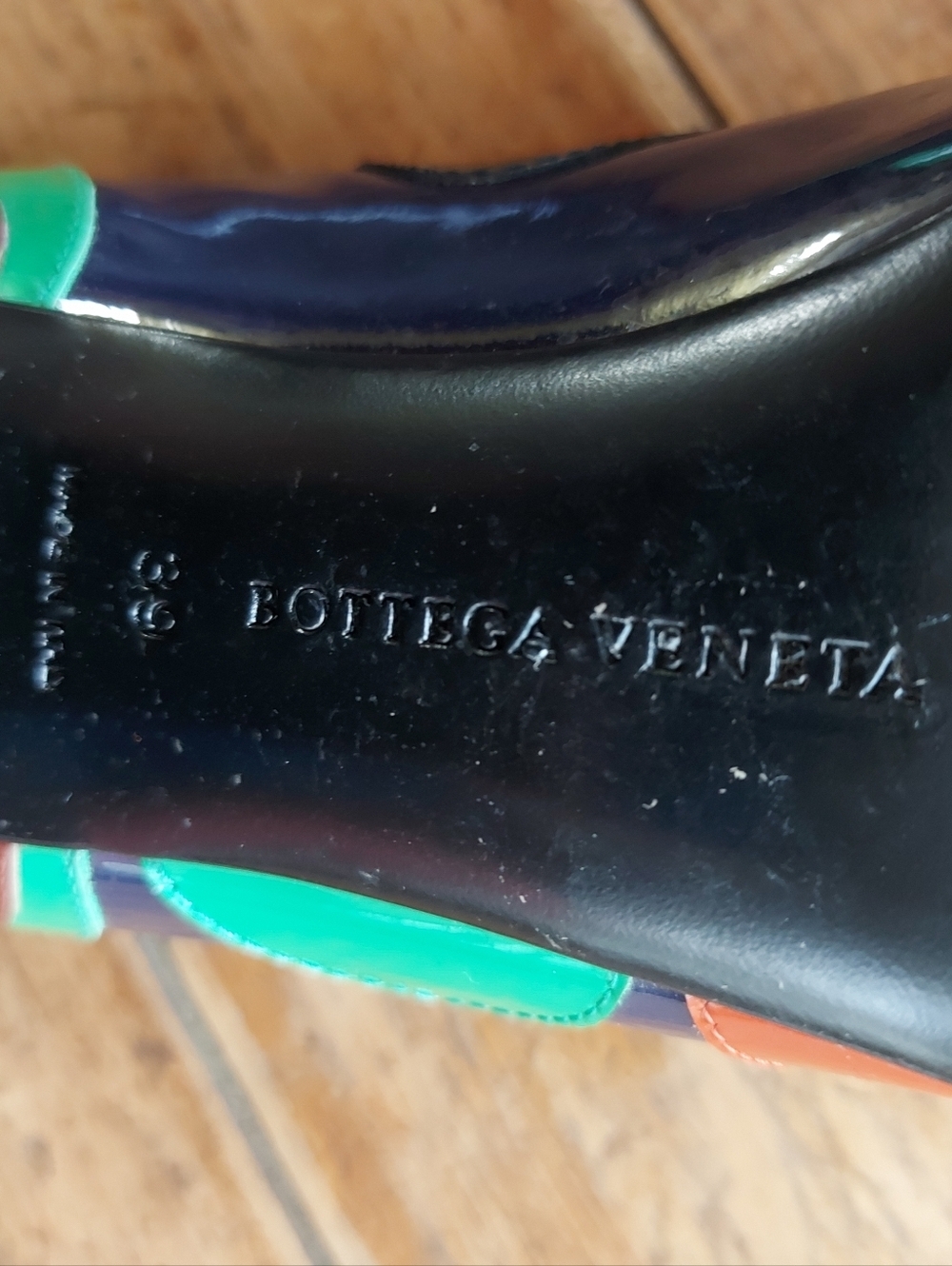 Bottega Veneta multicolored patent leather shoes with a bow block heel size 39 - Picture 5 of 14